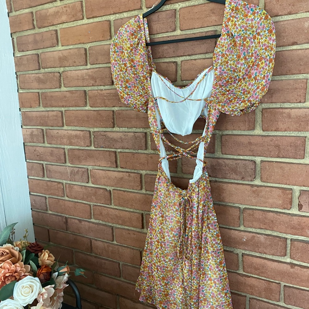 🌸Flower Power🌸 Double Laced Down Dress - Picture 8 of 8